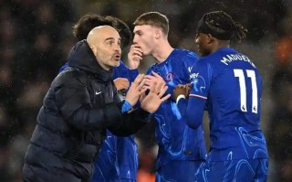 FB体育官方网站-切尔西战胜沃特福德，取得关键三分