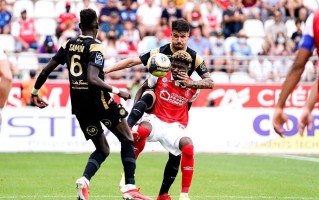 FB体育官方网站-内斯主场对阵巴黎FC，双方谁更胜一筹？