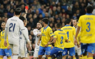 FB体育平台-斯帕尔客场平局，连续场比赛不胜