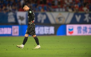 FB体育官网-强队实现连胜，追赶领头羊