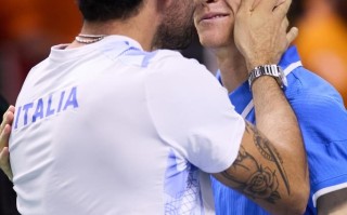 FB体育官方网站-意大利队在国际比赛中赢得胜利