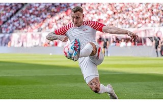 FB体育官网-RB莱比锡创造新纪录，球员士气高涨！