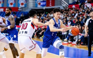 FB体育-青岛黄海主场告捷，击败贵州恒丰