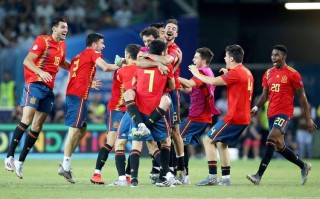 FB体育-足球世界的焦点，欧国联半决赛赛果揭晓