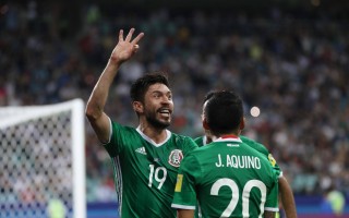 FB体育平台-美洲足球锦标赛上，球队风采依旧