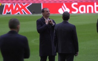 FB体育官网-尤文图斯逆袭阿贾克斯，库尔塞斯传射C罗建功