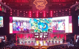 FB体育平台-飒爽英姿！顶尖选手闪耀赛场