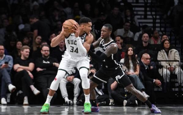 FB体育平台-篮网队防守稳固，篮板抢断带来关键胜利-第2张图片-FB体育官网