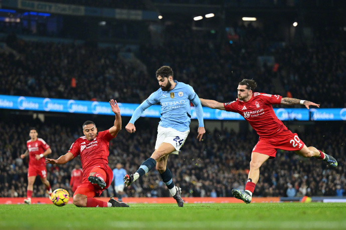 FB体育官网-曼城中场组织严密,多场胜利功不可没-第2张图片-FB体育官网 FB体育官网-曼城中场组织严密,多场胜利功不可没-第2张图片-FB体育官网