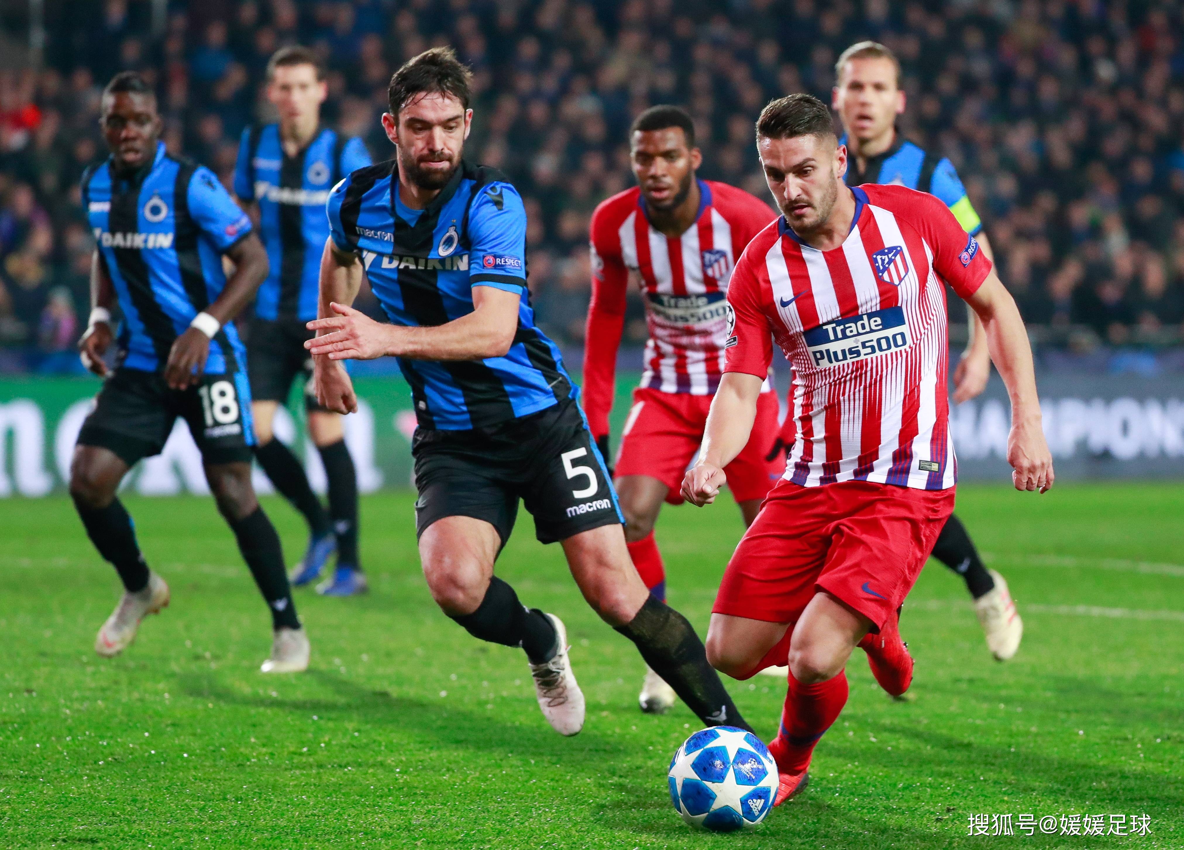 FB体育官网-鲁尔区德比战打响,双方球迷激烈角逐-第2张图片-FB体育官网 FB体育官网-鲁尔区德比战打响,双方球迷激烈角逐-第2张图片-FB体育官网