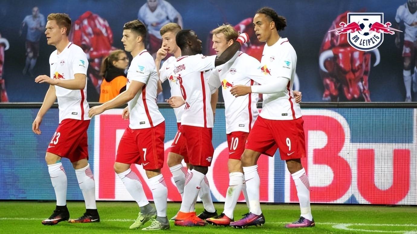 FB体育官方网站-莱比锡红牛稳固前四，拼搏赛季尾声-第2张图片-FB体育官网