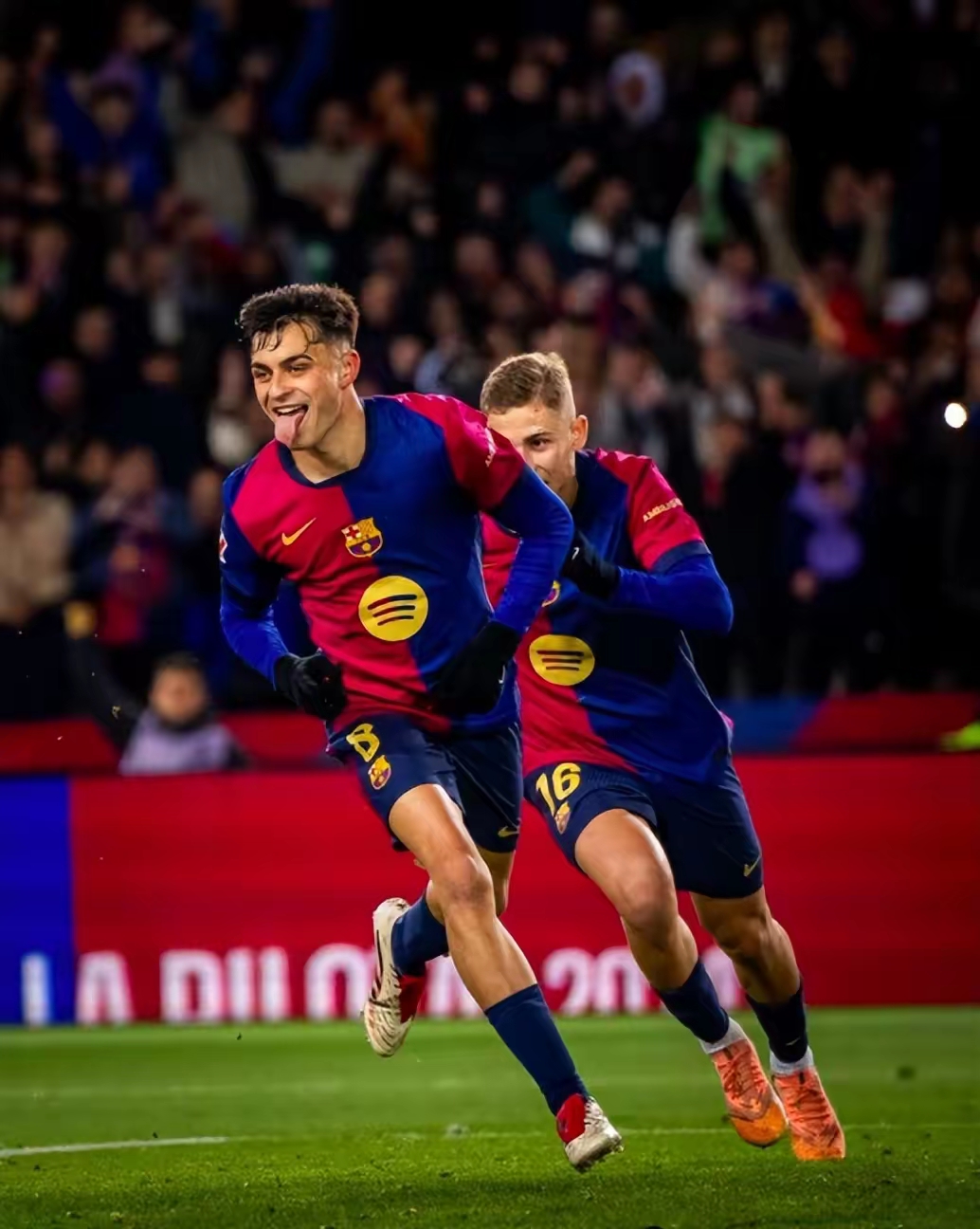 FB体育-巴萨中场皮亚尼奇压哨进球，帮助球队取胜-第1张图片-FB体育官网