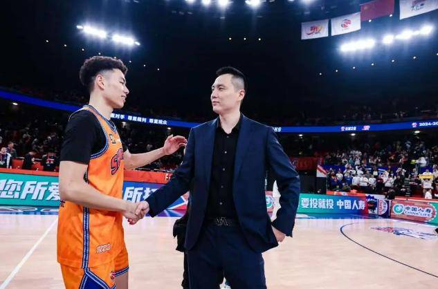 FB体育官网-官宣!CBA新赛季将引入多位外援,球队阵容大换血-第2张图片-FB体育官网 FB体育官网-官宣!CBA新赛季将引入多位外援,球队阵容大换血-第2张图片-FB体育官网