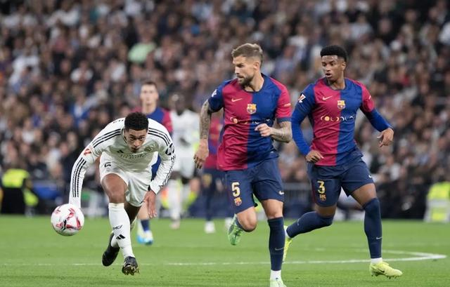 FB体育-西班牙队遭遇比利时逆转,主场两连败排名下滑!-第2张图片-FB体育官网 FB体育-西班牙队遭遇比利时逆转,主场两连败排名下滑!-第2张图片-FB体育官网