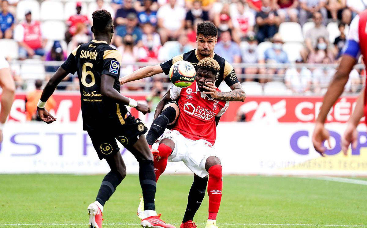 FB体育官方网站-内斯主场对阵巴黎FC,双方谁更胜一筹?-第1张图片-FB体育官网 FB体育官方网站-内斯主场对阵巴黎FC,双方谁更胜一筹?-第1张图片-FB体育官网