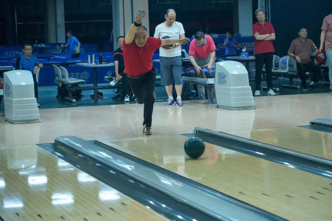 FB体育官网-劲爆对决!体育赛事吸引无数观众瞩目-第1张图片-FB体育官网 FB体育官网-劲爆对决!体育赛事吸引无数观众瞩目-第1张图片-FB体育官网