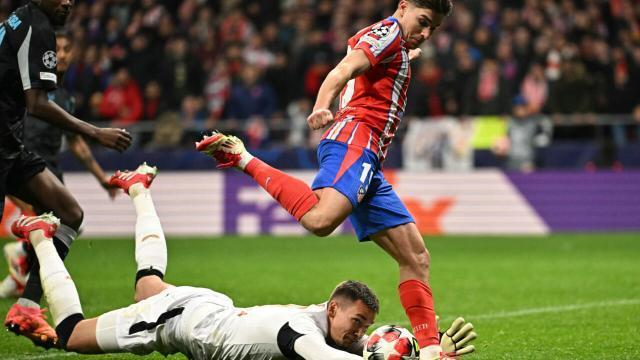 FB体育官网-黑马球队取得惊人胜利,比赛中完全压制对手-第2张图片-FB体育官网 FB体育官网-黑马球队取得惊人胜利,比赛中完全压制对手-第2张图片-FB体育官网