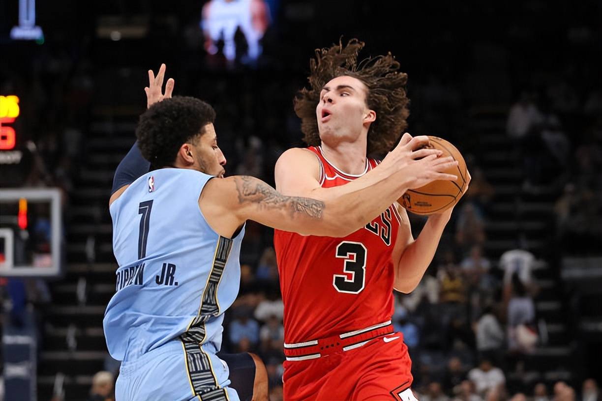 FB体育官网-公牛年轻控卫飙得最猛，逆转对手力挫-第1张图片-FB体育官网