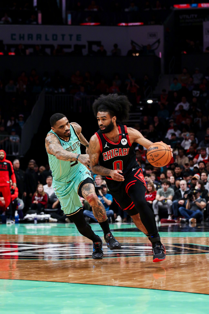 FB体育官网-公牛年轻控卫飙得最猛，逆转对手力挫-第2张图片-FB体育官网