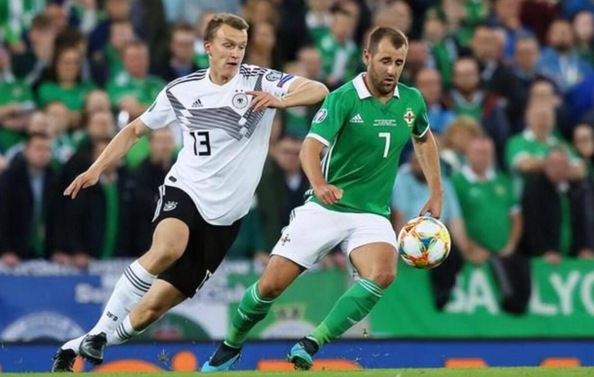 FB体育官方网站-北爱尔兰在欧预赛中力克对手,成功晋级四强-第1张图片-FB体育官网 FB体育官方网站-北爱尔兰在欧预赛中力克对手,成功晋级四强-第1张图片-FB体育官网