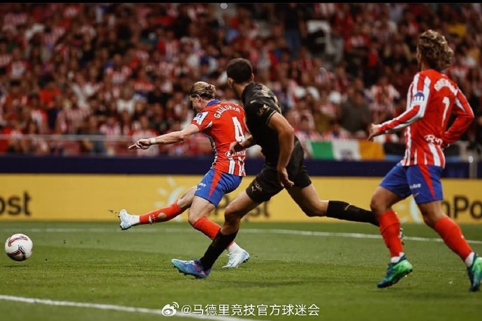 FB体育平台-格列兹曼绝杀锁定胜局，巴萨球迷欢呼雀跃-第1张图片-FB体育官网