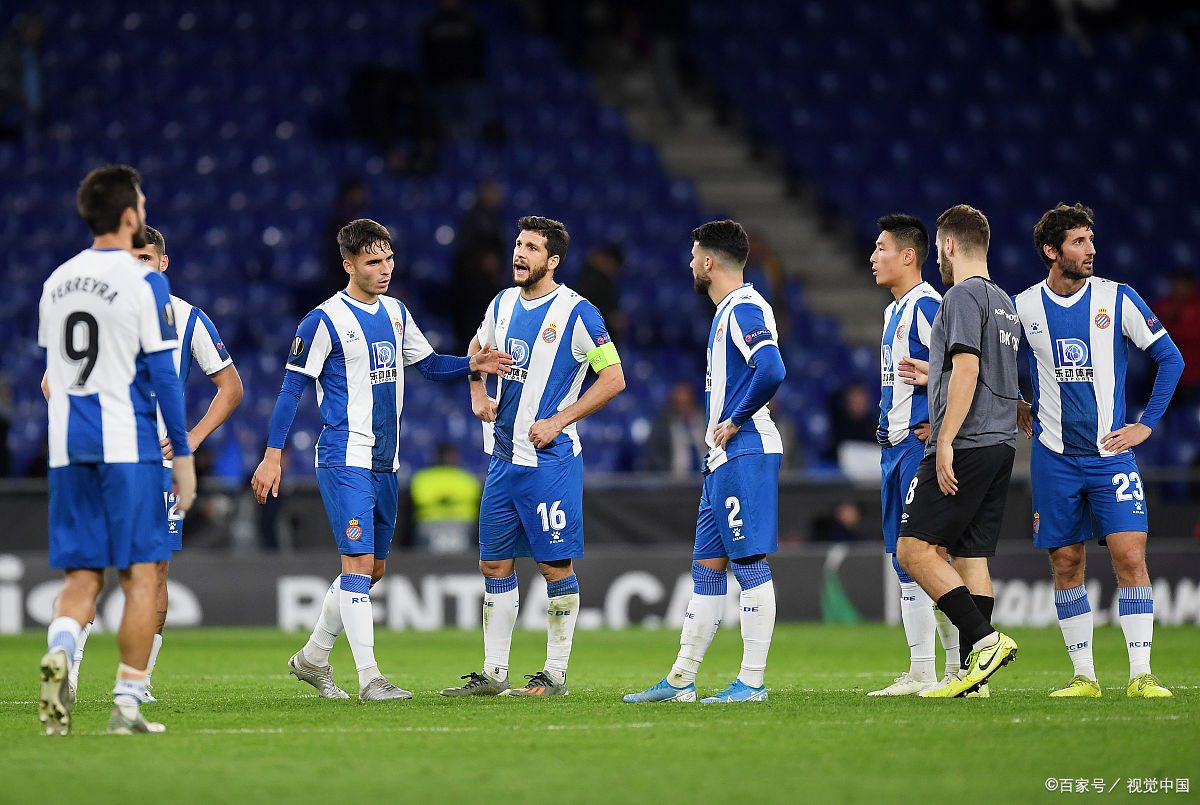 FB体育-狼堡球队在最新一轮比赛中击败对手-第2张图片-FB体育官网 FB体育-狼堡球队在最新一轮比赛中击败对手-第2张图片-FB体育官网