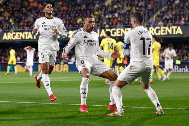 FB体育平台-皇马三球领先,意外被阿贾克斯逆转挑落-第1张图片-FB体育官网 FB体育平台-皇马三球领先,意外被阿贾克斯逆转挑落-第1张图片-FB体育官网