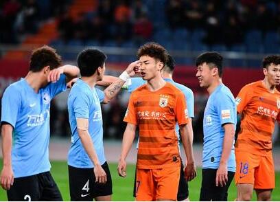 FB体育官方网站-山东鲁能客场战胜大连一方,继续领跑-第2张图片-FB体育官网 FB体育官方网站-山东鲁能客场战胜大连一方,继续领跑-第2张图片-FB体育官网