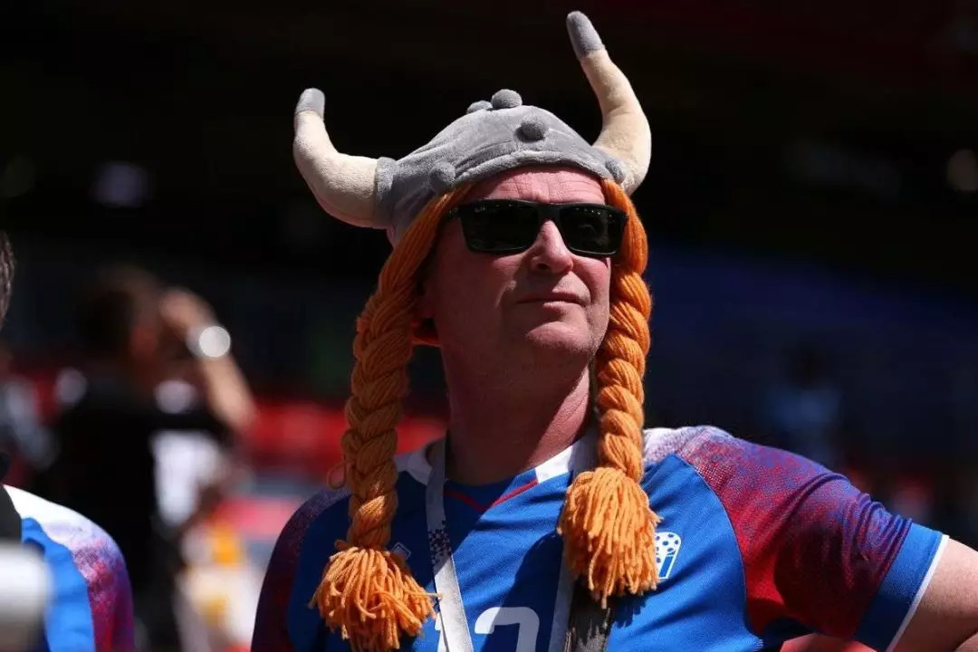 FB体育-冰岛滑雪选手冲刺无惧，跻身前三-第1张图片-FB体育官网