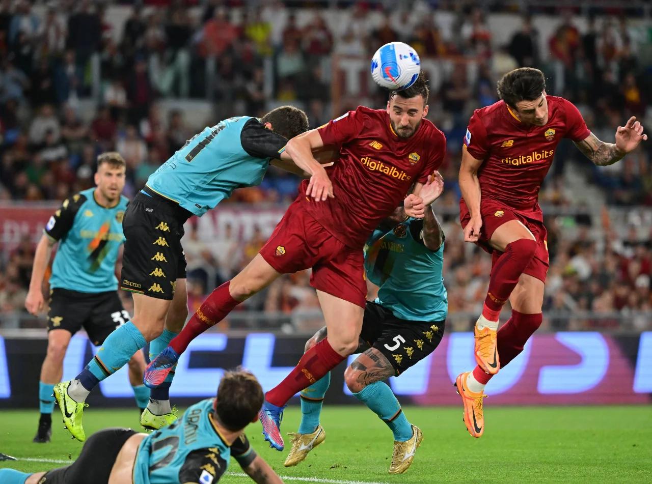 FB体育官方网站-热刺主场大胜威根竞技，稳固前四位置-第2张图片-FB体育官网